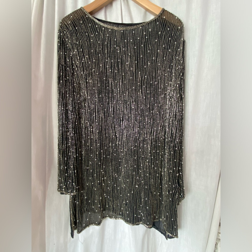 Beautiful Beaded & Pearl Long Sleeve Sheer Shirt No Tags Size Woman’s 16 - Picture 1 of 5
